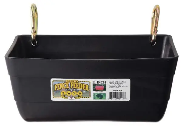 Little Giant Hanging Fence Feeder With Clips, 4 Quart 1