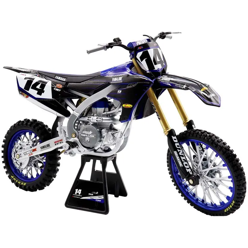 New Ray - Dylan Ferrandis Star Racing Yamaha 1.12 Scale Model Bike 1