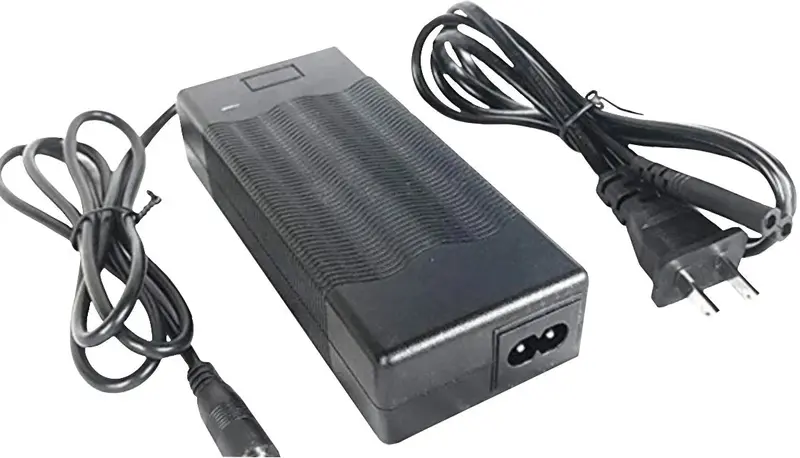 Solar E1 Charger 1