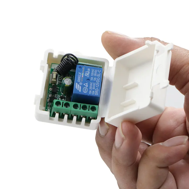 [Type 1] 12Vdc 433Mhz 1 Channel Rf Receiver Module With Casing 1